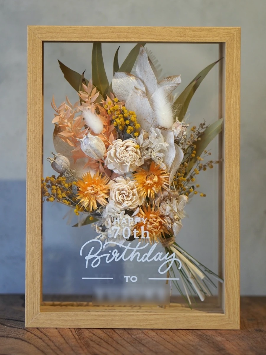 レースのフレームアレンジ＊〜 レース フォトフレームリメイクのおすすめ商品とおしゃれな実例