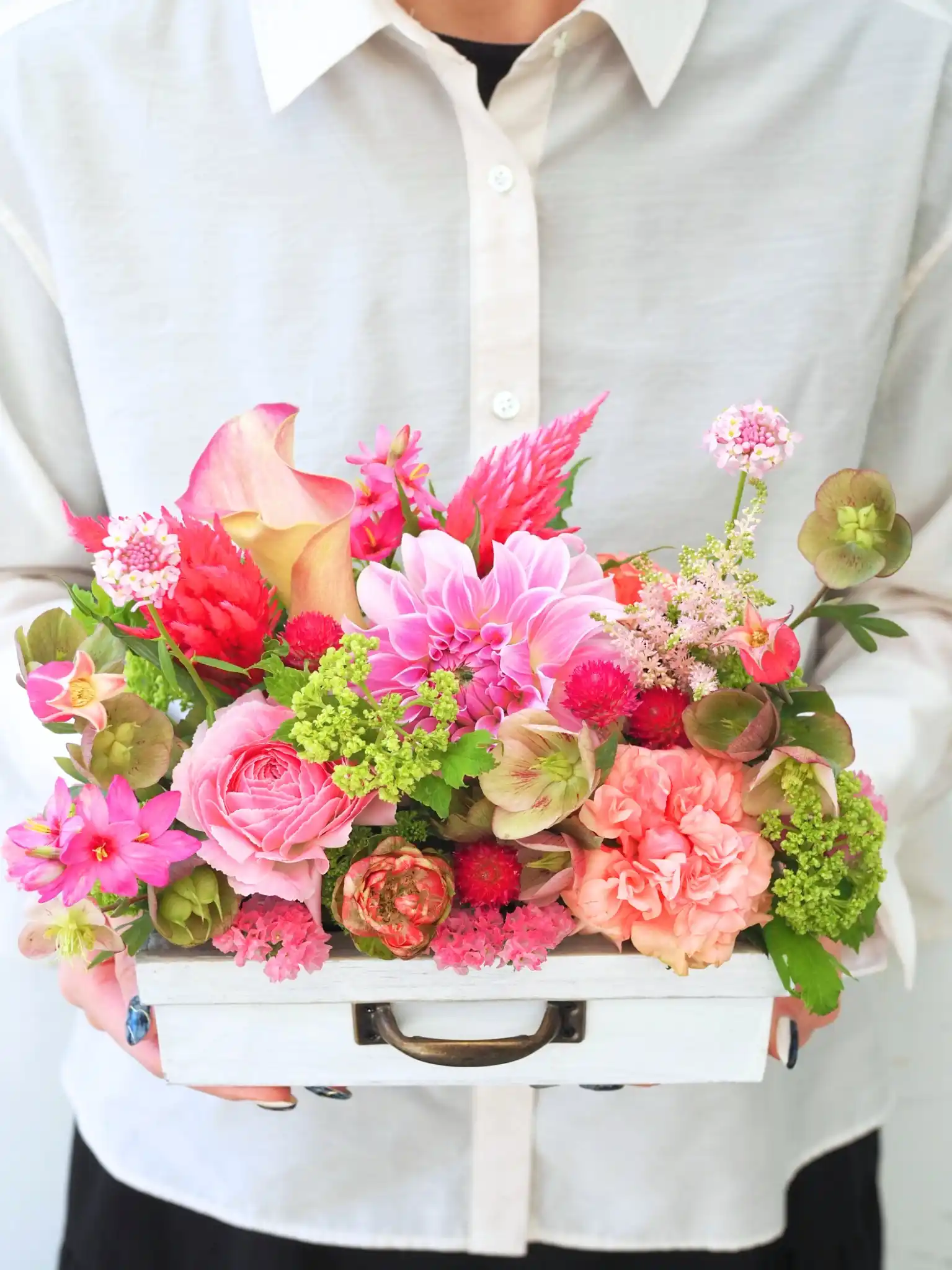 ウッドトランク生花アレンジ ピンク M