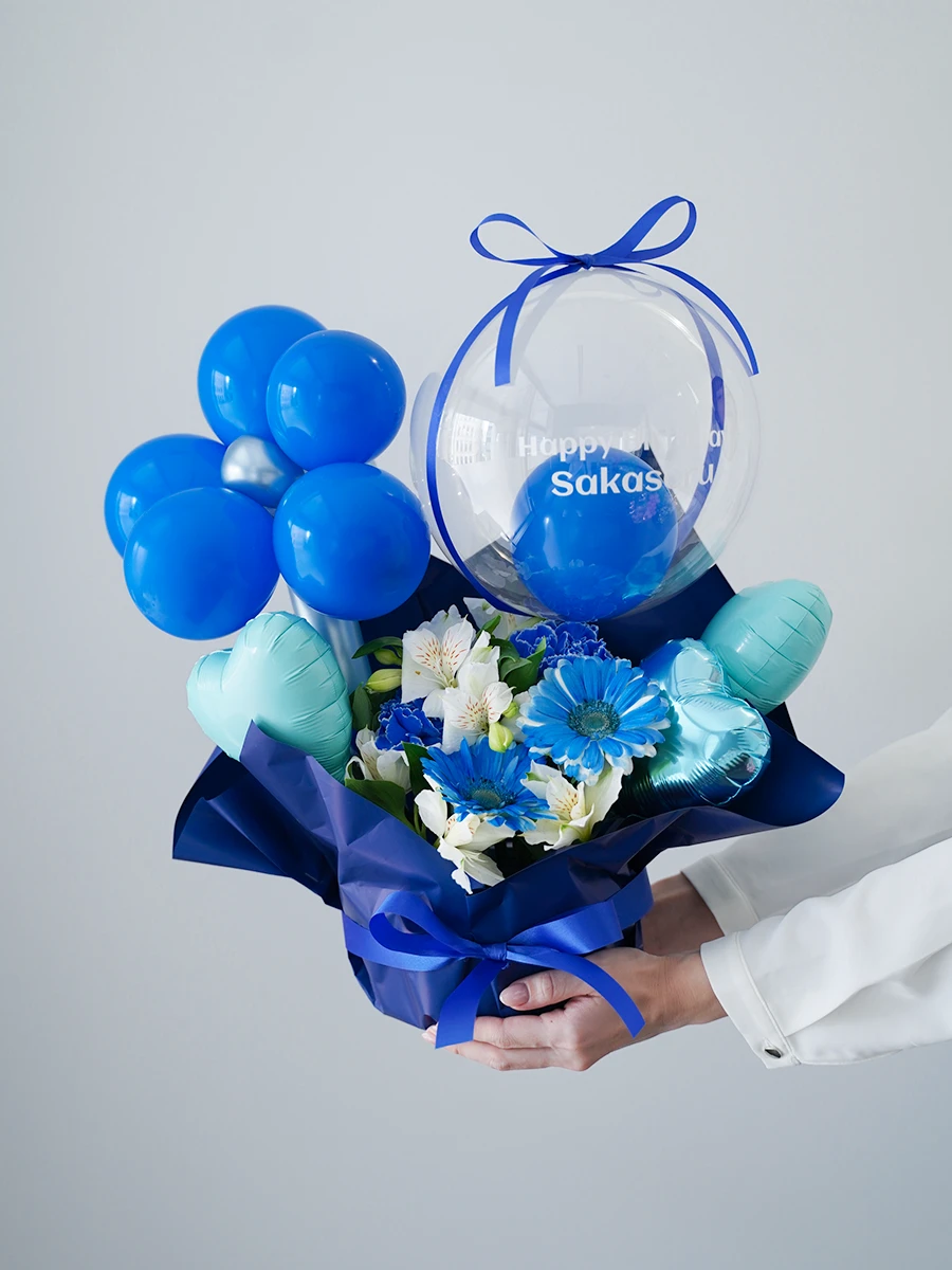 文字入れできる クリアバルーンの生花アレンジ ブルー S