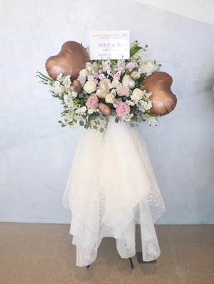 Zepp Yokohama 公演 [UCHIDA MAAYA FC LIVE 2025 ”WINTER OF LOVE”] 内田真礼 様 ご出演スタンド花