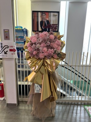 K-Stage O! 公演 [W3WAY SPRING CONCERT 우리,봄[私たちの春]?] W3WAY ご出演スタンド花