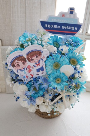 愛知名古屋レジェンドホール 公演 [第254回王様ジャングル]にご出演の濱野大輝様・仲村宗悟様におつくりした楽屋花