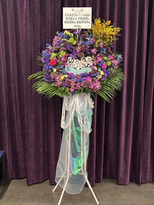 Kアリーナ横浜 公演 [THE IDOLM@STER SHINY COLORS 6thLIVE TOUR Come and Unite! Fantastic Fireworks] ストレイライト 芹沢あさひ様 田中有紀様 黛冬優子様 幸村恵理様 和泉愛依様 北原沙弥香様 ご出演スタンド花